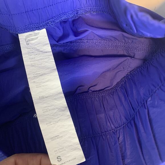 Fabletics Shorts Womens Small‎ Ultra High-Waisted Piped Nylon Lightweight Gym S - Picture 6 of 10